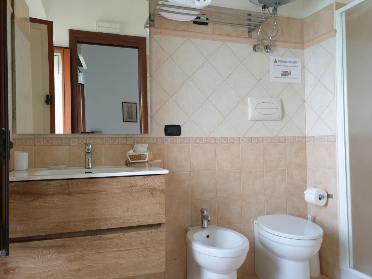 Bed and Breakfast Il Borgo Шилла Экстерьер фото