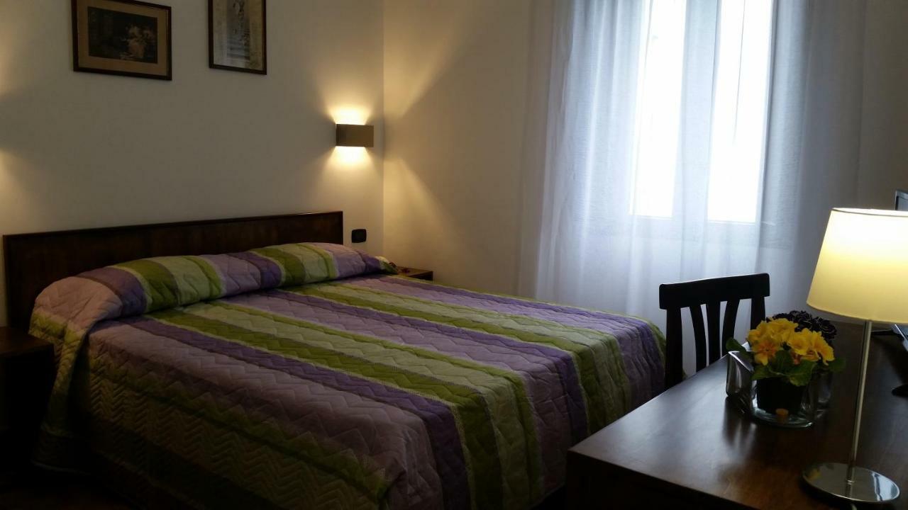Bed and Breakfast Il Borgo Шилла Экстерьер фото